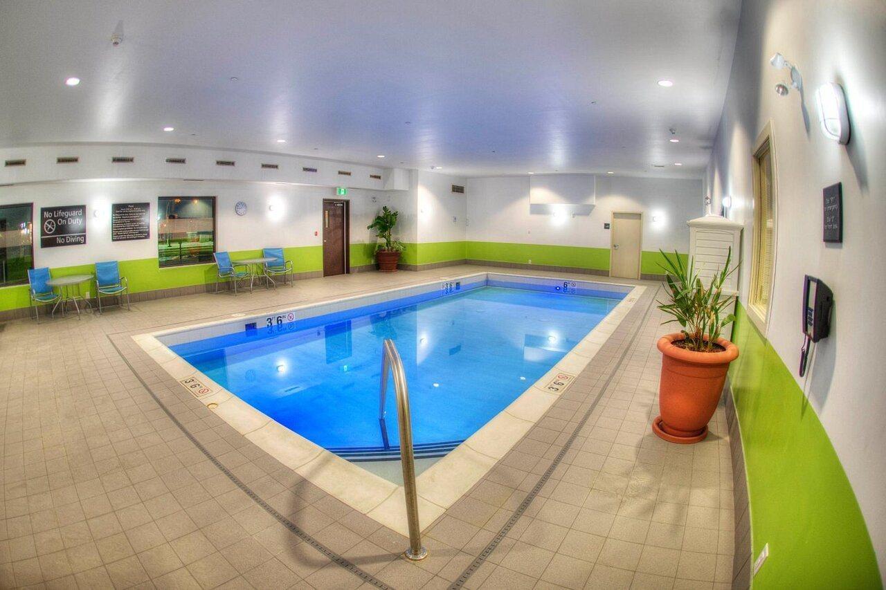 Hampton Inn Saskatoon South Buitenkant foto
