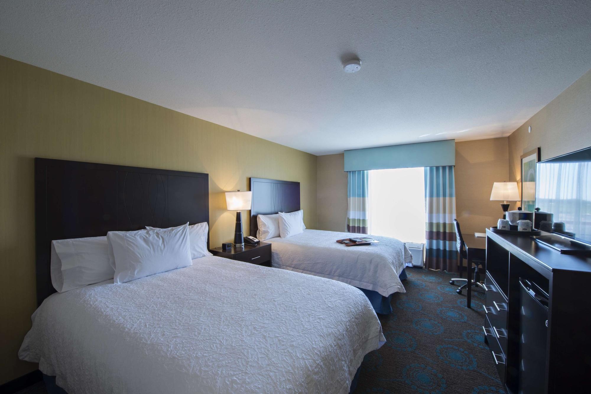 Hampton Inn Saskatoon South Buitenkant foto