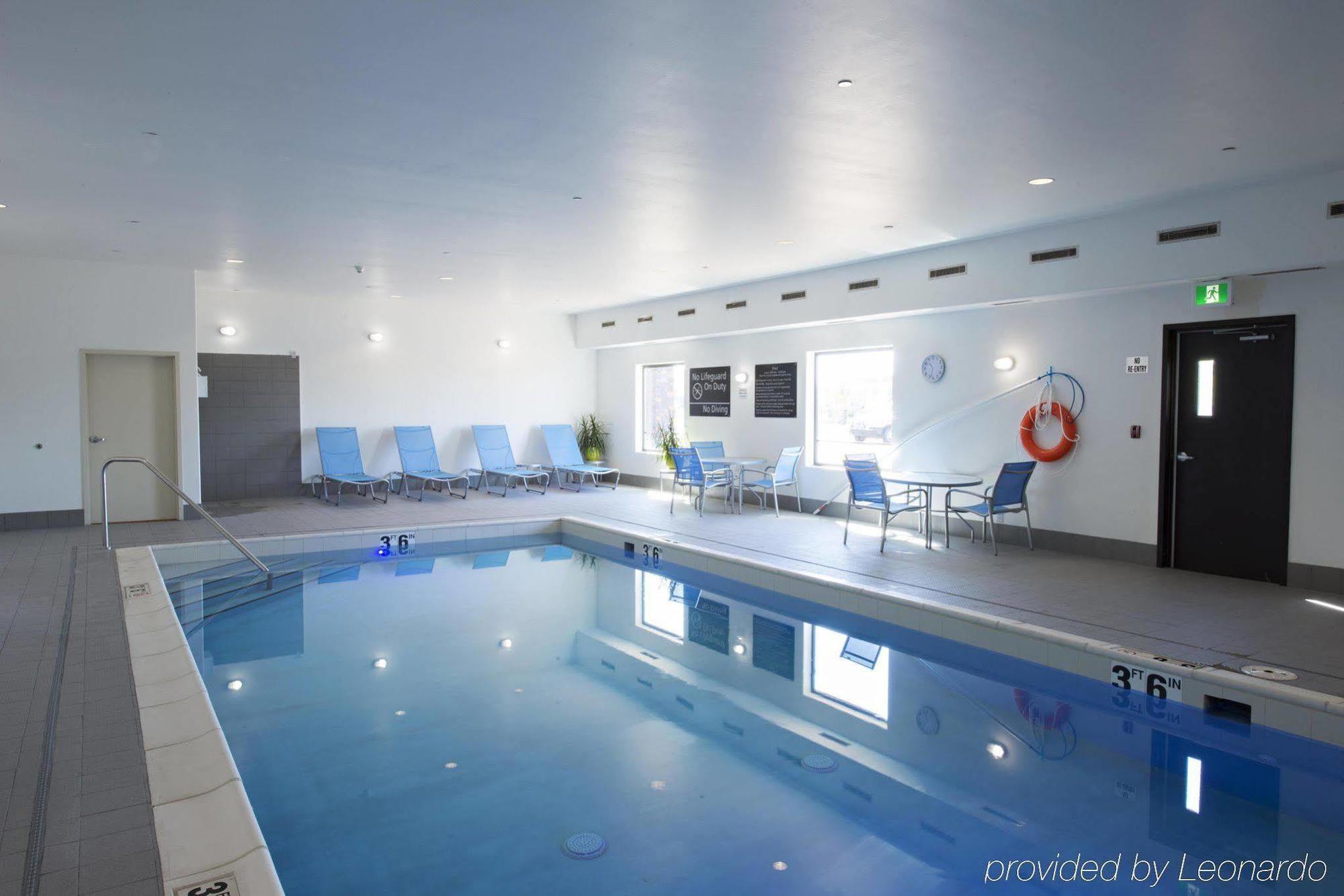 Hampton Inn Saskatoon South Buitenkant foto